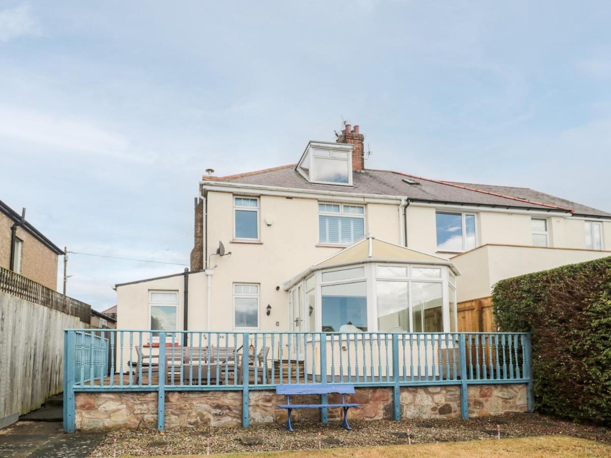 Shileen Seahouses Exterior photo